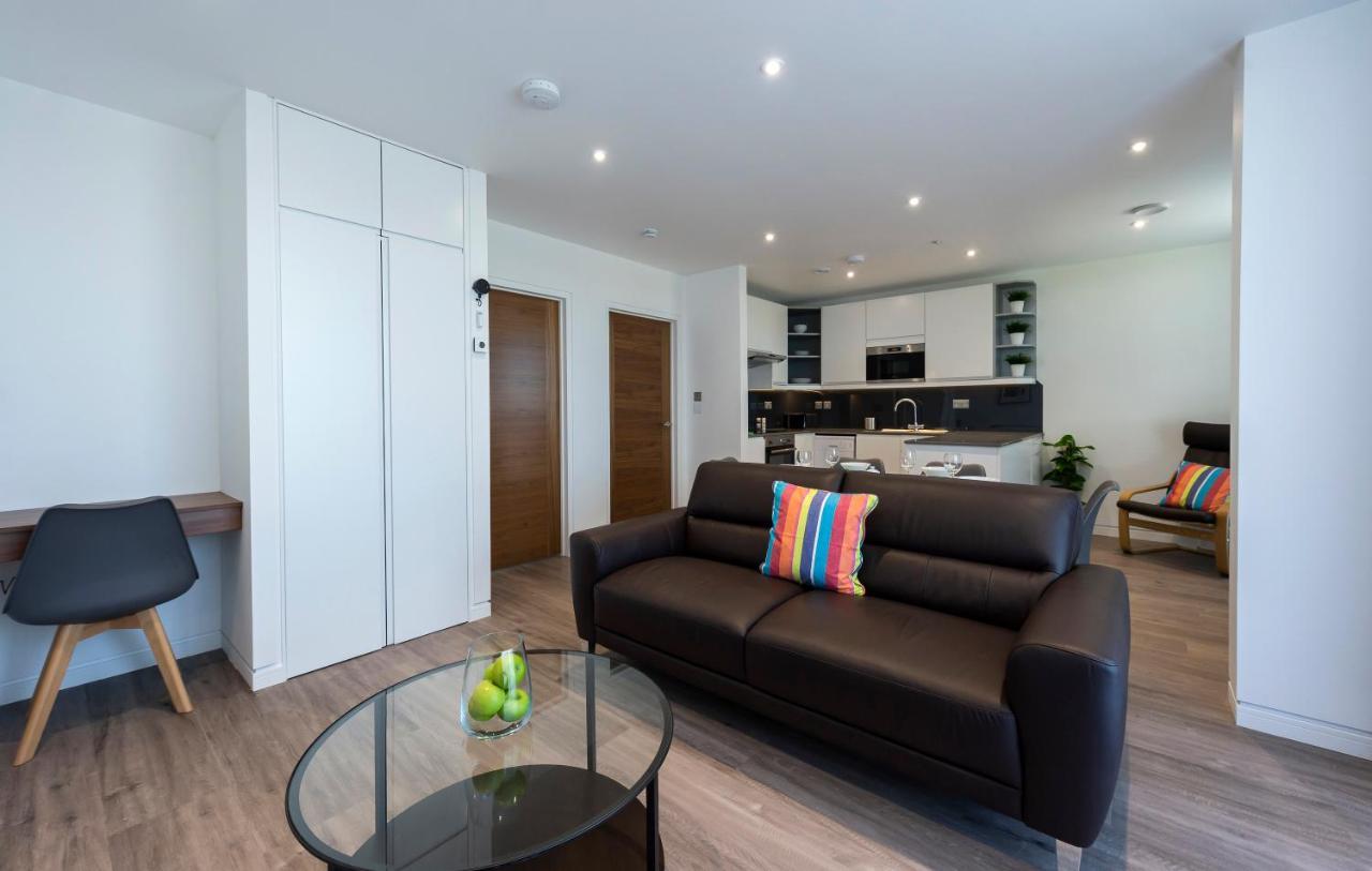 Apartrooms Aberdeen Portlethen Bagian luar foto